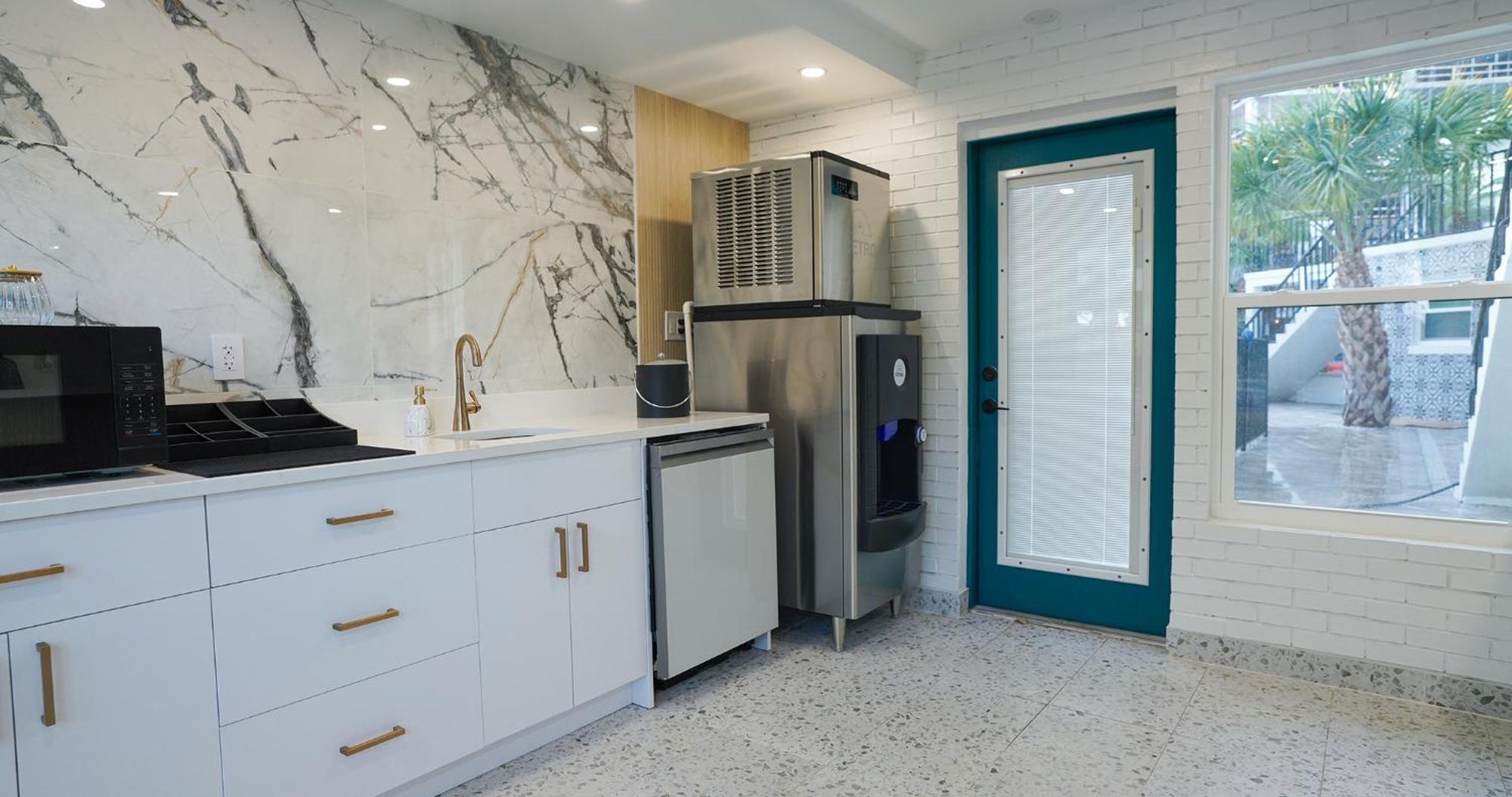 Ivory Sands Beach Suites Clearwater Beach Exterior foto